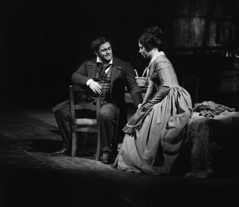 Luciano Pavarotti e Mirella Freni La bohème 1969