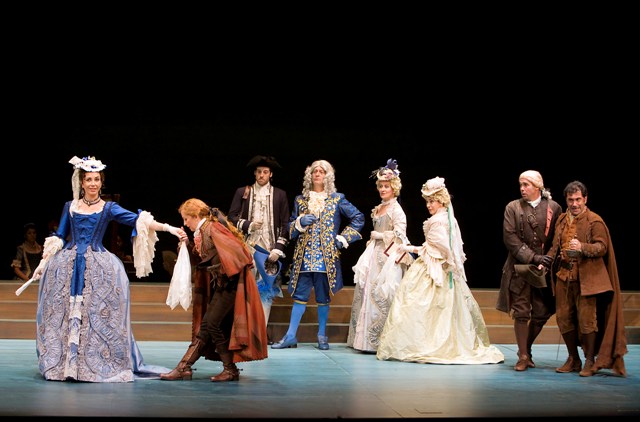 copia-de-manos-blancas741